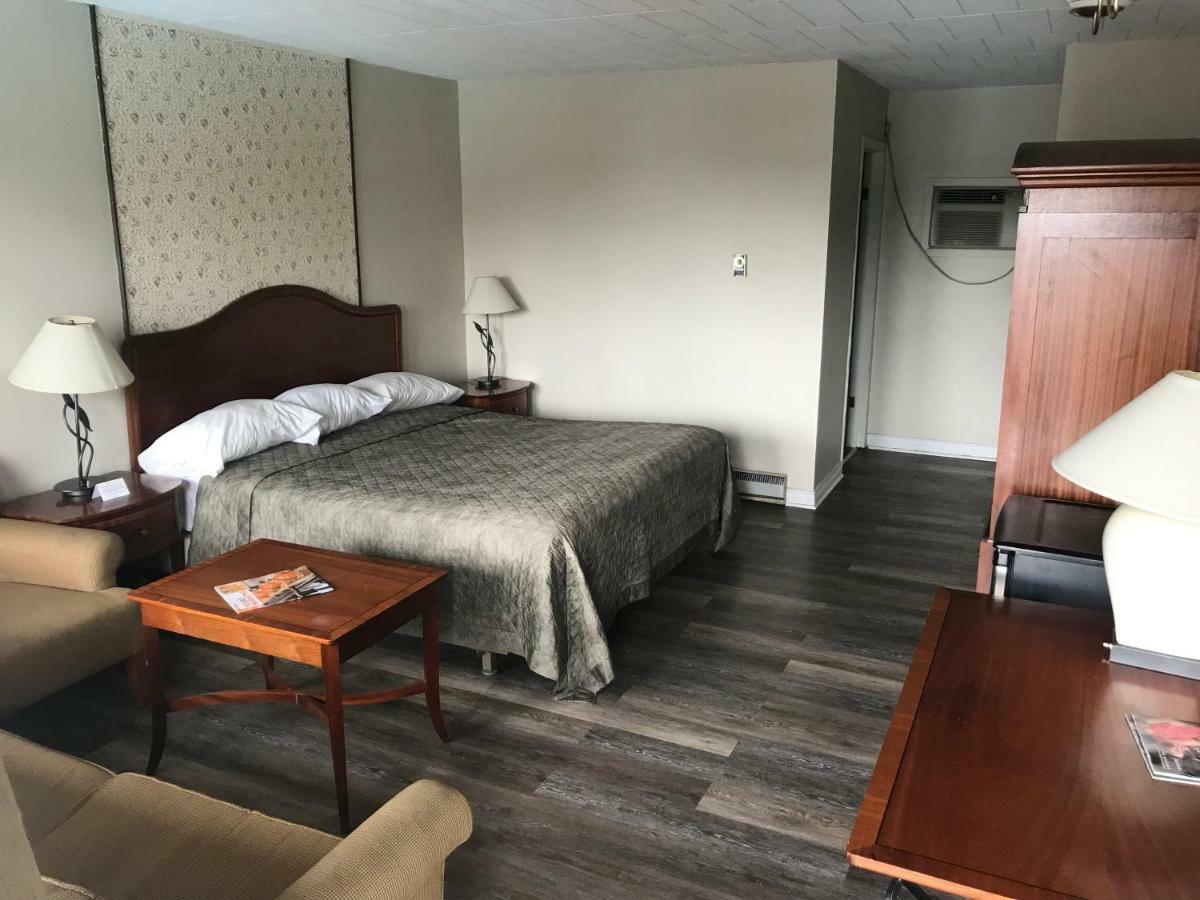 Rainbow Motor Inn - Fallsview Niagara Falls Ngoại thất bức ảnh