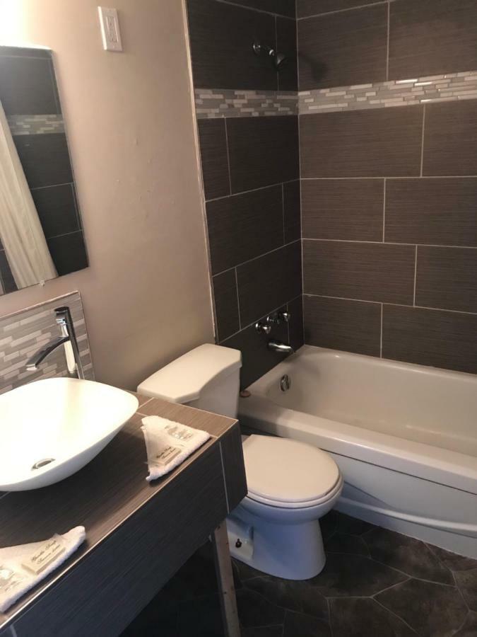 Rainbow Motor Inn - Fallsview Niagara Falls Ngoại thất bức ảnh